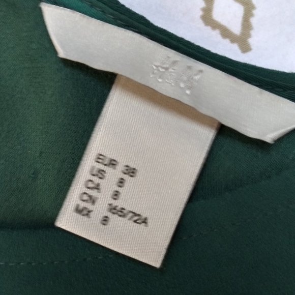 🔥H&M Dark Green Jumpsuit Size 8 - Picture 3 of 3